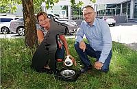 Bemowska szkoła lansu. Burmistrz napoiła pluszaka