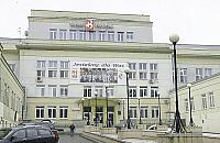 Biletomaty w szpitalach. "System się sprawdził"