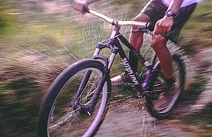 Rowerzysta potrącił ośmiolatka i uciekł. "Miej odwagę się przyznać"