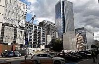 Nowe oblicze Żelaznej. Teraz zieleń i fontanna