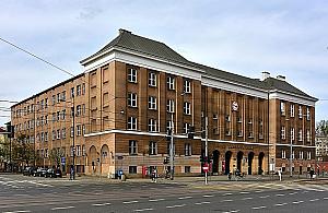 Radny: "Zsynchronizujmy zegarki"