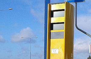 Aktywiści kontra fotoradary. "Przyzwolenie na piractwo drogowe"