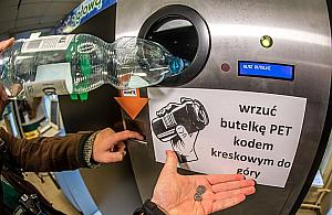 Butelkomaty już zepsute, ale chcemy ich więcej