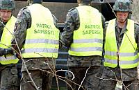 Saperzy na Woli. Ewakuowano kamienic�