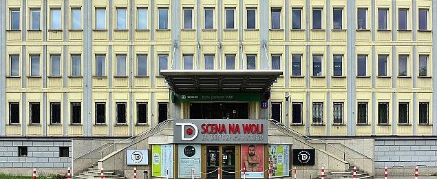 Sprzedali teatr deweloperowi. Dostali prezent od miasta