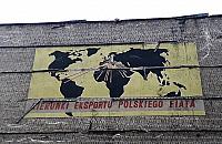 Rozbiórka starego biurowca FSO. Odsłonięto zapomniany mural