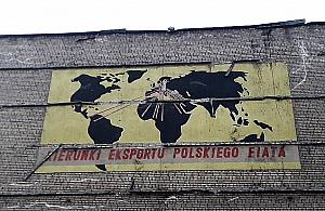Rozbiórka starego biurowca FSO. Odsłonięto zapomniany mural