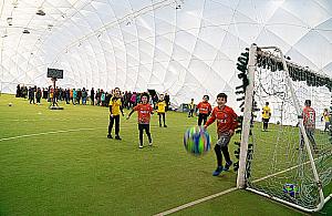 Hale pneumatyczne na Bielanach. "Mamy najwięcej balonów w mieście"