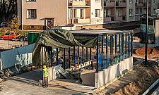 Buspas znika, powstaje parking. Trwa odbudowa Górczewskiej