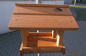 Karmniki dla ptaków. Za darmo od dzielnicy