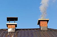 Warszawa walczy z węglem. A co z kominkami?