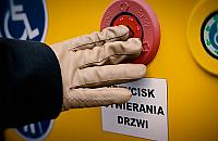 Guzik z ciepła w autobusie. Koronawirus zmienia zasady