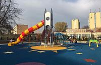 Rafał Trzaskowski: Nie korzystajcie z placów zabaw