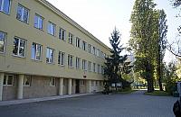 Trzaskowski: "Przesuńcie matury i egzamin ósmoklasisty"