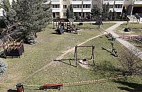 Taśma poszła w ruch. Osiedlowe place zabaw zamknięte