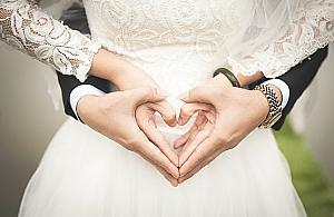 Niestraszny im koronawirus. Zaskakująco dużo ślubów