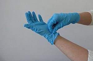 Zakupy w rękawiczkach bezpieczne? Tylko jeśli przestrzegasz tych zasad