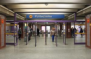 "7 kwietnia, godzina 12:35". Metro ma 25 lat