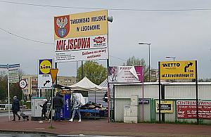 Targowisko wciąż zamknięte. Ruszył rynek online z dowozem