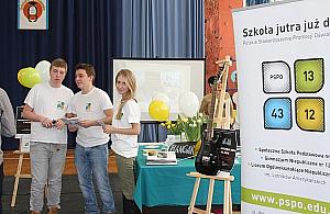 Weź daj krew. Licealiści z Młocin w kampanii społecznej