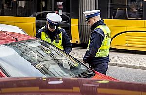 Akcja ratunkowa na ulicy. "Kobieta nagle straciła przytomność"