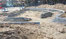 Plac zabaw na Piaskach zachwyci. Nowe atrakcje dla dzieci