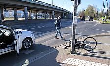 Potrącenie rowerzysty. Mężczyzna trafił do szpitala