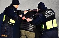 Furiat na Wrzecionie. "Wyra�nie szuka� zwady"