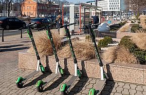 Hulajnóg przybywa, Veturilo wciąż zabronione