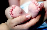 Rz�d cofa obostrzenia. Dobre wie�ci dla przysz�ych rodzic�w