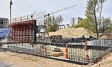 Szkoła pnie się w górę. Pierwsza na Woli od lat