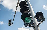 Nowe światła na Kondratowicza. Mieszkańcy czekają od lat