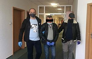 Atak z nożem na Słodowcu. Zranił ratownika medycznego