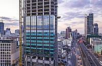 Wszedł na dźwig Varso. "Chciałem zrobić ładne zdjęcie"