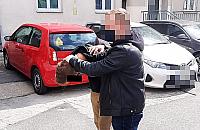 B�jka na Patriot�w. M�czyzna ugodzony no�em w szyj�