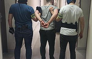 Pościg Kondratowicza i Białołęcką. Rozbił policyjny radiowóz