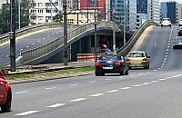 Aktywiści znów walczą z kierowcami. "Wiadukt do rozbiórki"