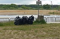 Plaża posprzątana. Zalew Bardowskiego zaprasza