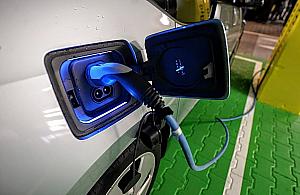 Stacje ładowania pojazdów elektrycznych na Białołęce. Gdzie powstaną?