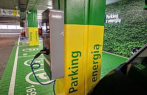 Nowe stacje ładowania pojazdów na Woli. Zaproponowano 39 lokalizacji