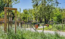 Pierwszy na Bielanach. Nietypowy parking dla rowerów