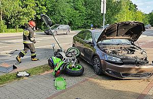 Wypadek na Głębockiej. Ucierpiał motocyklista