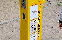 Dezynfekcja rąk na placu zabaw. Bielany wprowadzają dozowniki