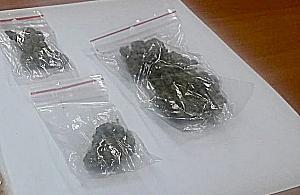 Zatrzymany w bloku na Chomiczówce. Posiedzi za marihuanę?