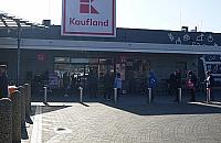 Co drugi klient bez maseczki. Apel ministra do właścicieli sklepów