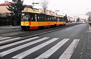 Obozowa do liftingu. Będą progi zwalniające