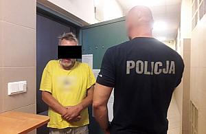 Podpalacz z Jelonek zatrzymany. "Był już cztery razy w więzieniu"