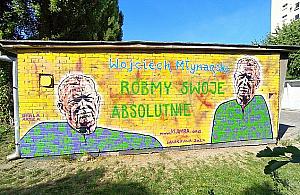 Nowy mural na Woli. "Róbmy swoje, absolutnie"