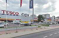 Radni chcą... kupić teren Tesco. Co powstanie przy Górczewskiej?