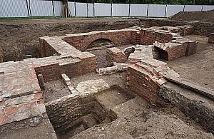 Niezwykłe odkrycie w Warszawie. Znaleźli pozostałości kościoła